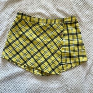Pacsun Kendall and Kylie Yellow Plaid Skort Size Large